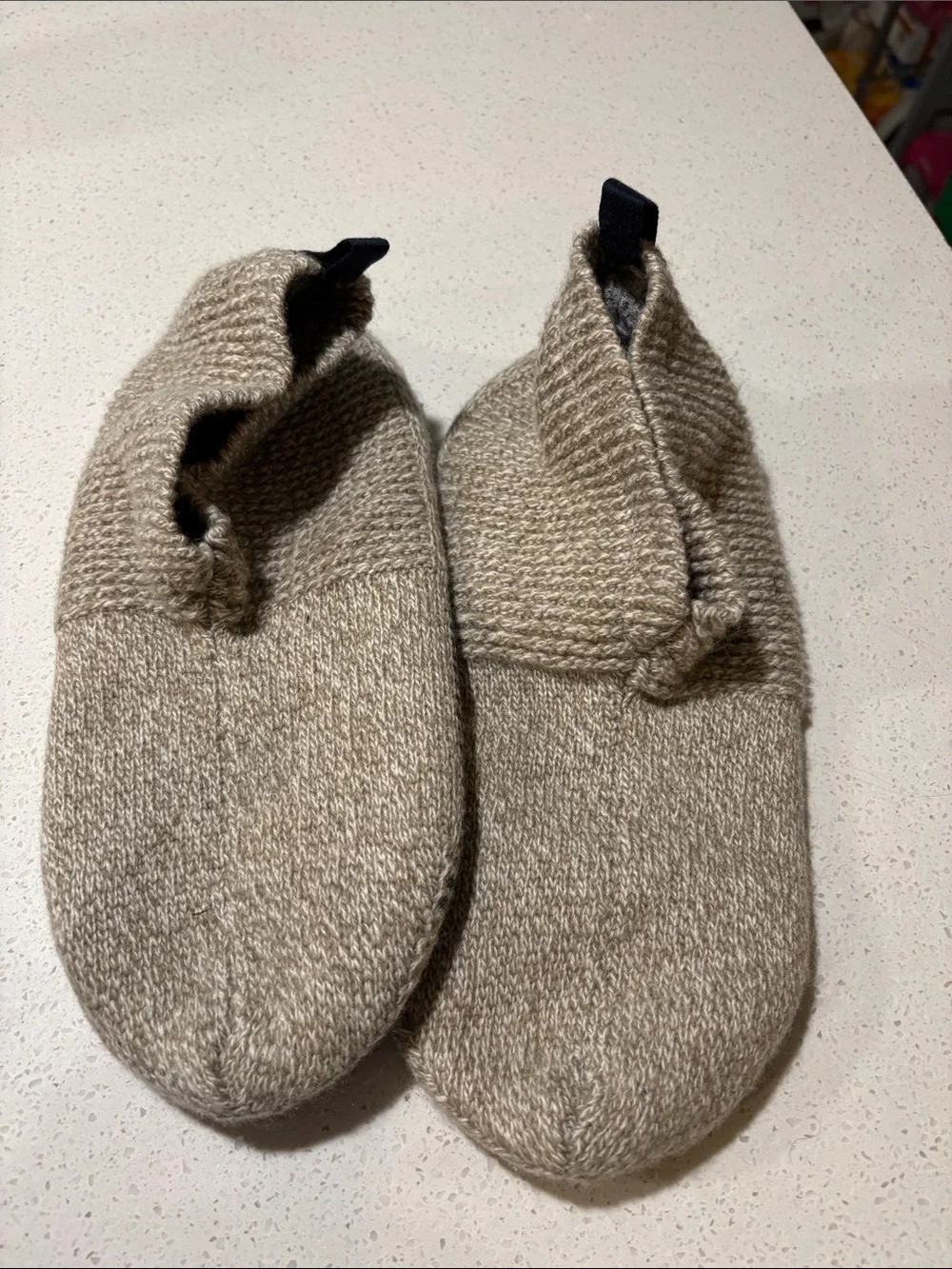 Bombas Men's/Unisex Tan Knit Slipper Socks